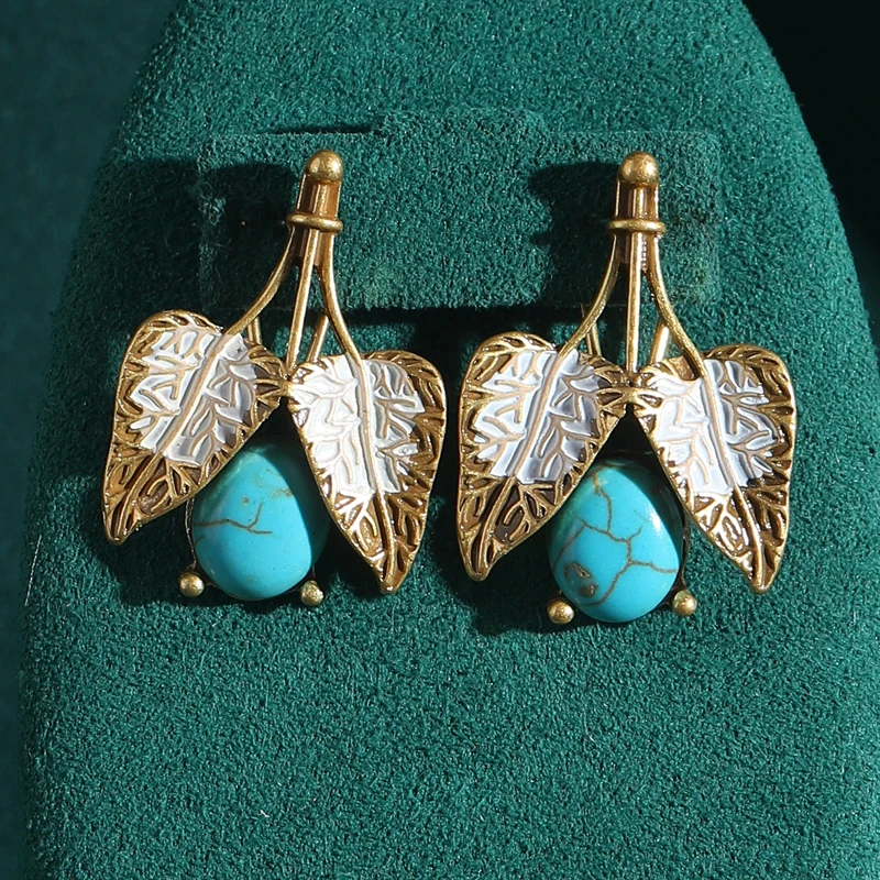 

Vintage Turquoise Blue Earrings Woman Stud Accessories Natural Stone Antique Gold Color Leaf Luxury Designer Jewelry 2025