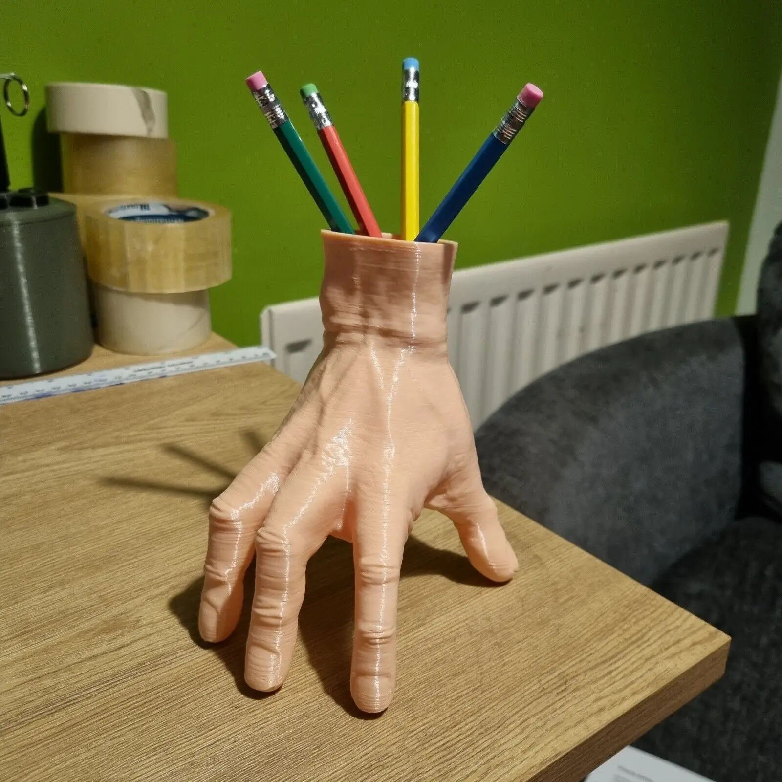 Funny Hand Prop Desk Pen Pencil Holder Figurine Home Decor Desktop Crafts Sculpture Gift