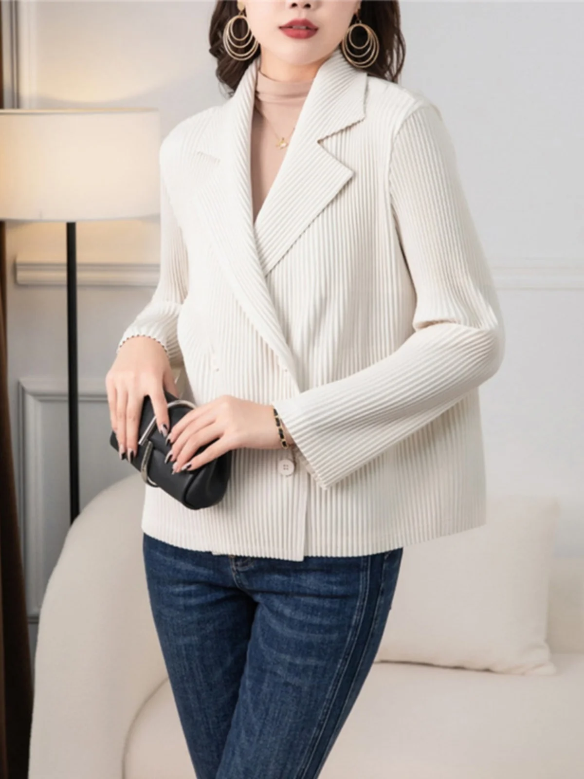 

Женская куртка свободного кроя на пуговицах, весна 2025, для повседневной носки, с длинными рукавами, универсальный дизайн, повседневный шик