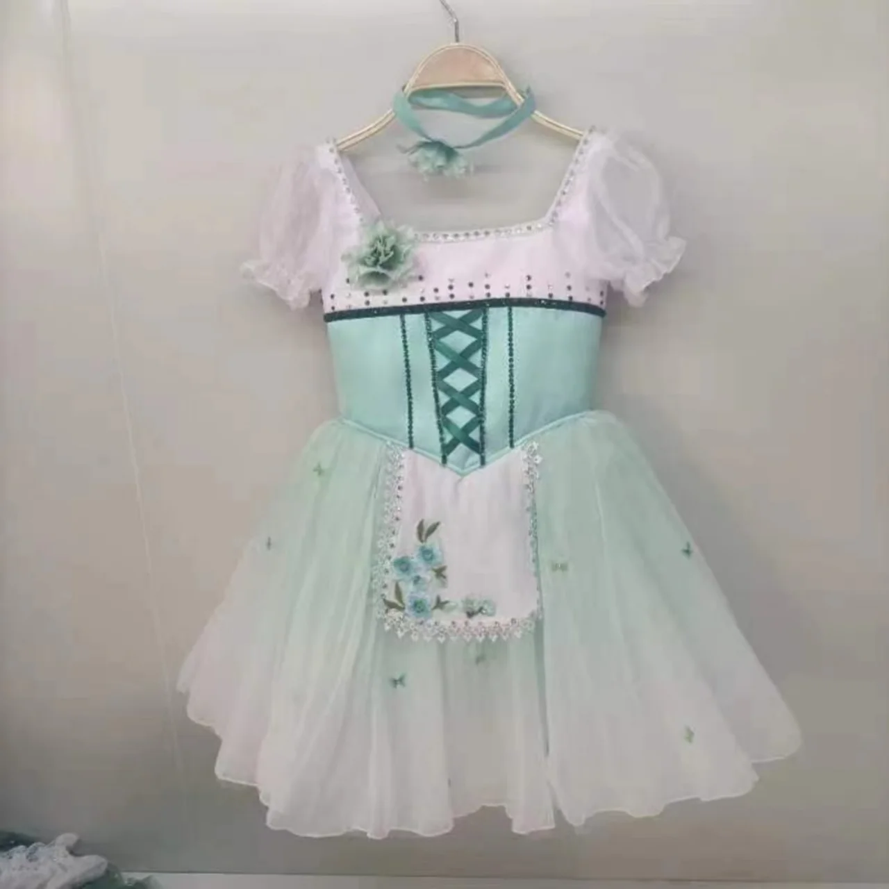 New Green Tutu Skirt Corbelia's Unstoppable Daughter Giselle Performance Clothing for Children and Adults High-end Customization