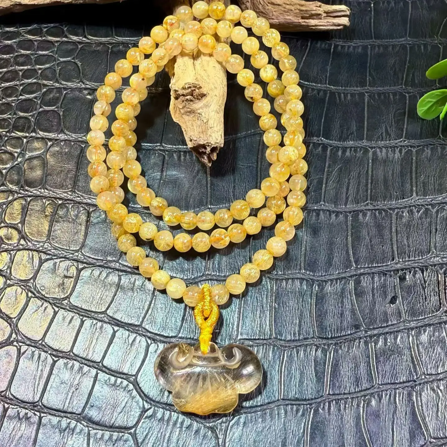 Natural Gold Rutilated Quartz Pendant Flower 5mm Rutilated Quartz Jewelry Copper Lock 40*30*13mm Men Women Brazil AAAAAAA