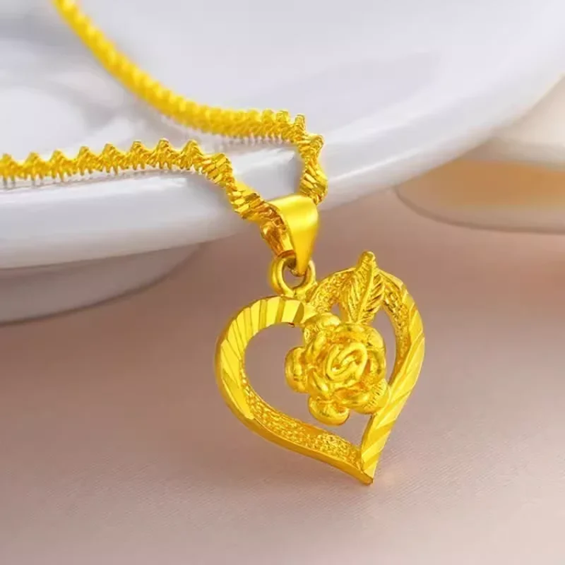 

18K gold necklace lucky love pendant AU750 elegant clavicle water wave chain 45cm womens accessories