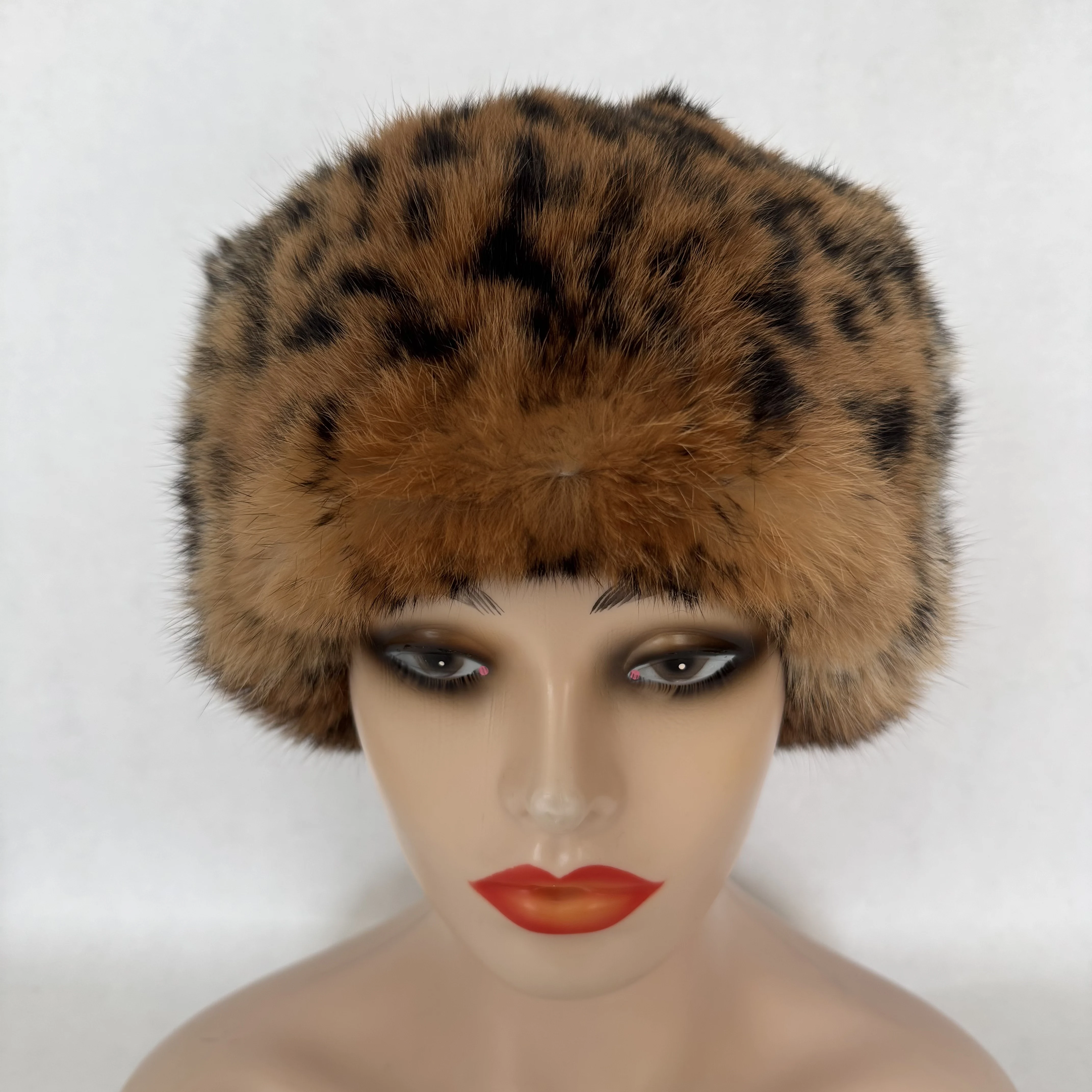 Real Raccoon Hat with Tail for Men Women Rabbit Fur Davey Crockett Coonskin Hat Russian Ushanka Fur Hats view 2