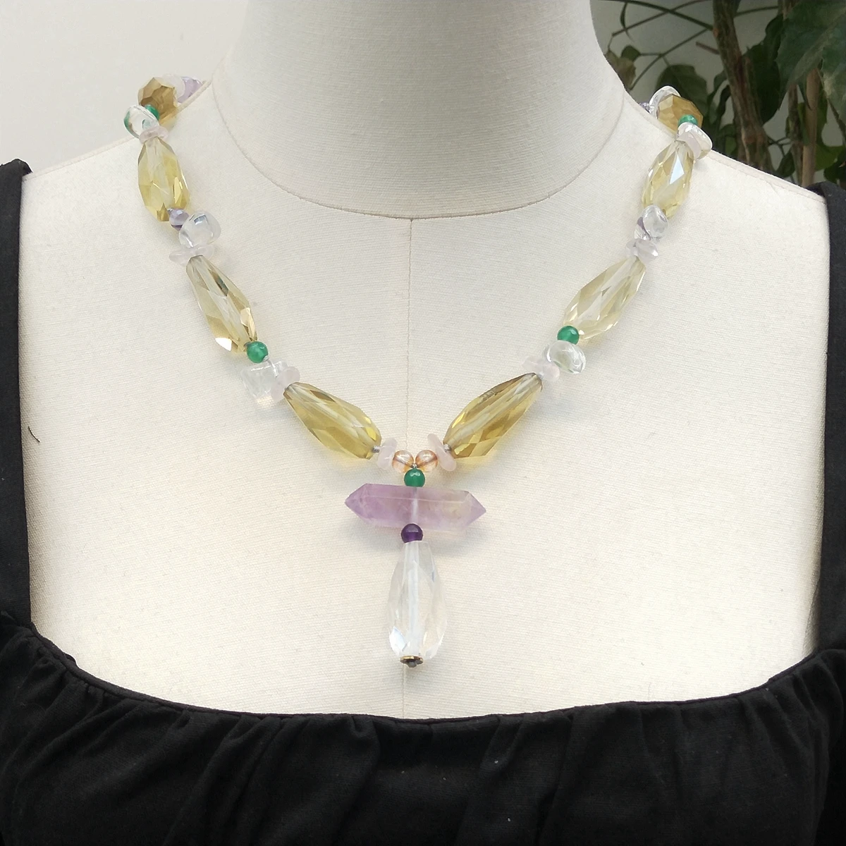 

Lii Ji Yellow Color Women Necklace 61cm Lemon Quartzs Agates Amethysts Quartzs Pendant Necklace Stock Sale Jewelry