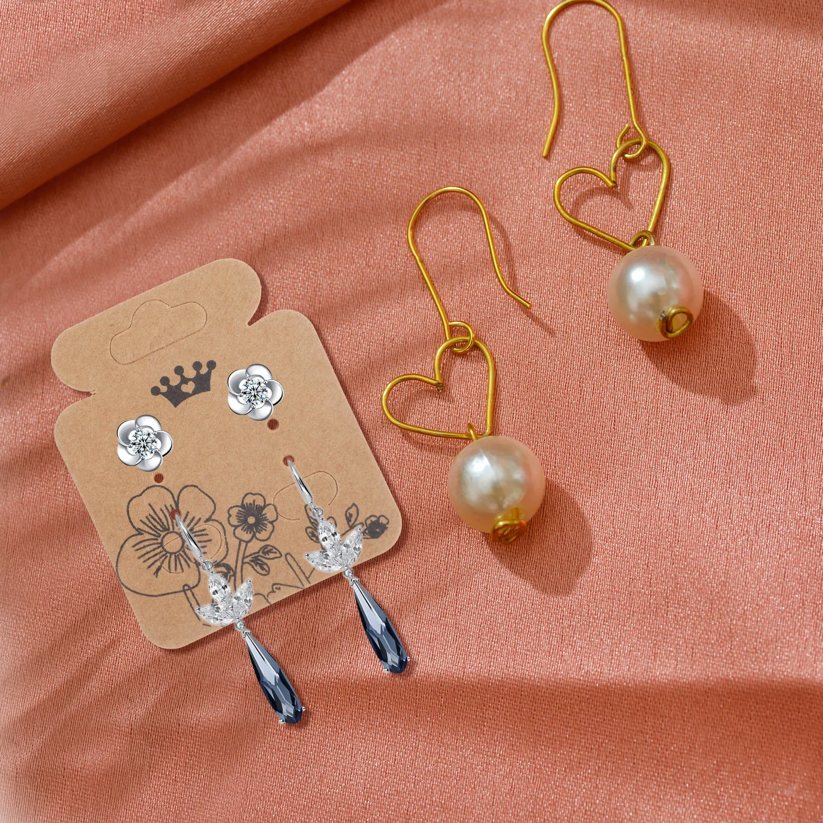 

100 Sheets Kraft Paper Earring Cards Foldable Jewelry Display Stand with Earring Backs Included for Necklace Hairpin