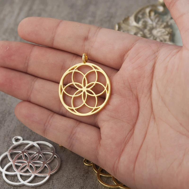 8Seasons Zinc Alloy Seed Of Life Pendants Round Gold/Siver Color Hollow Carved Bohemian Style Charms DIY Necklace Jewelry,5PCs