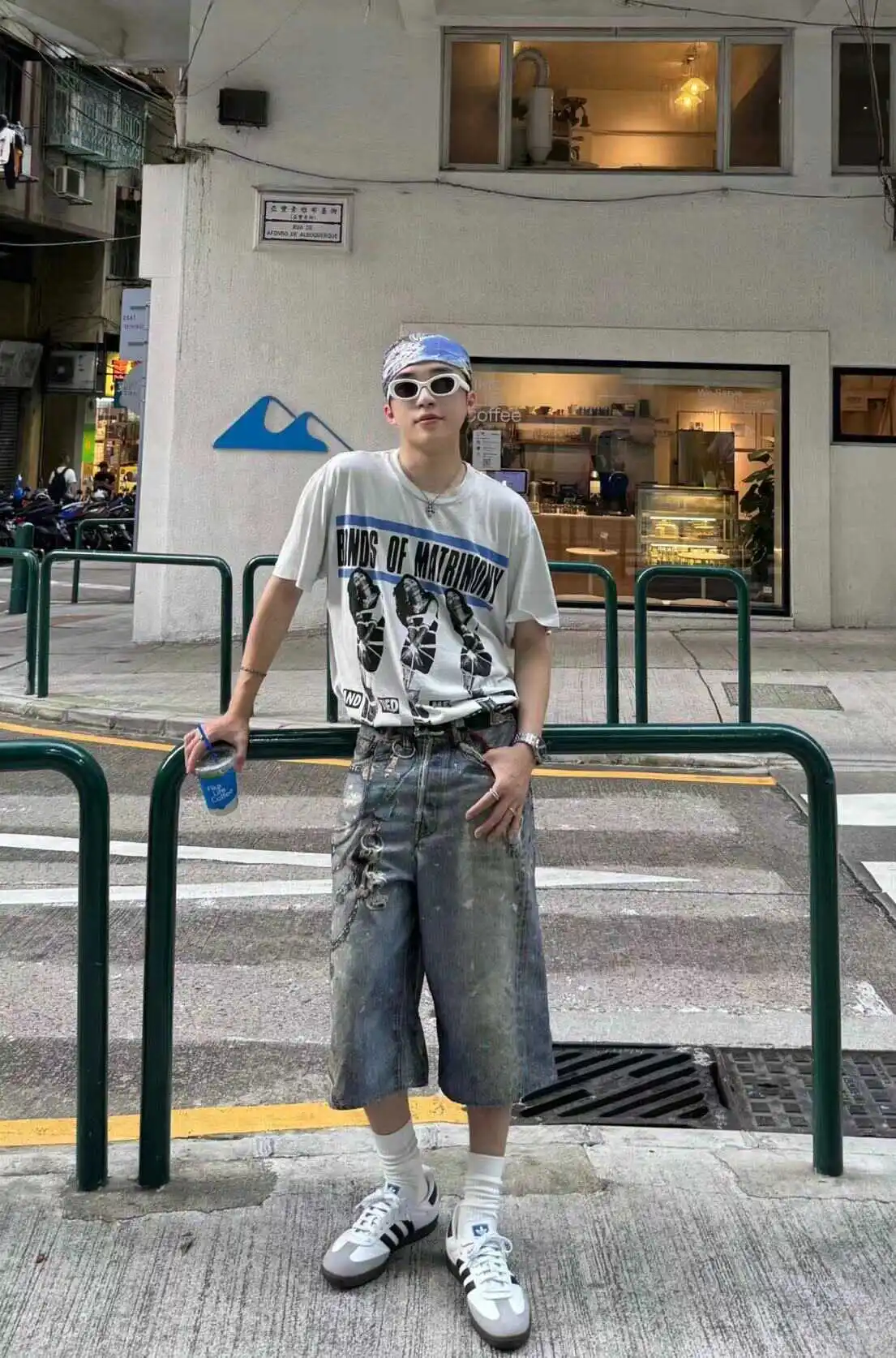 ER/D 24SS Portrait silhouette washed short sleeves
