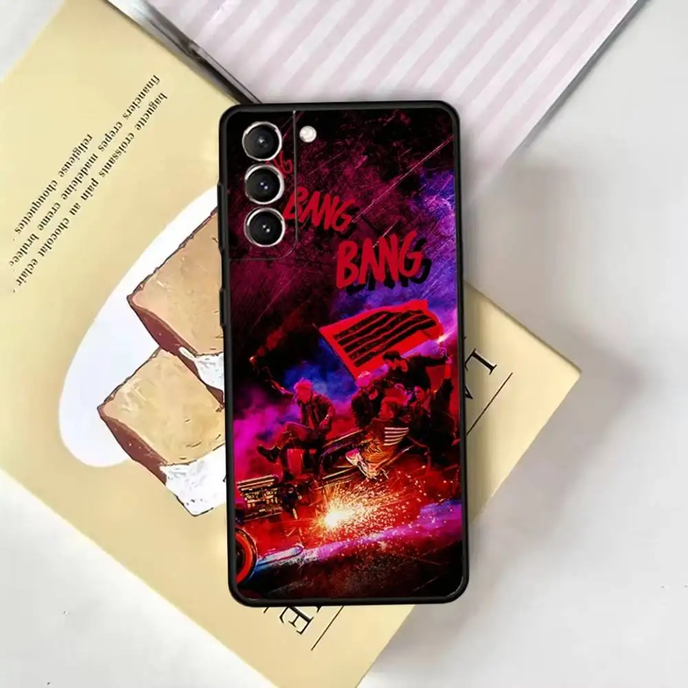 حافظة هاتف بتصميم نمط الانفجار الكبير الرائع لهاتف سامسونج جالاكسي A13,21s,22,31,32,52,53,71,72,73, غطاء أسود ناعم
