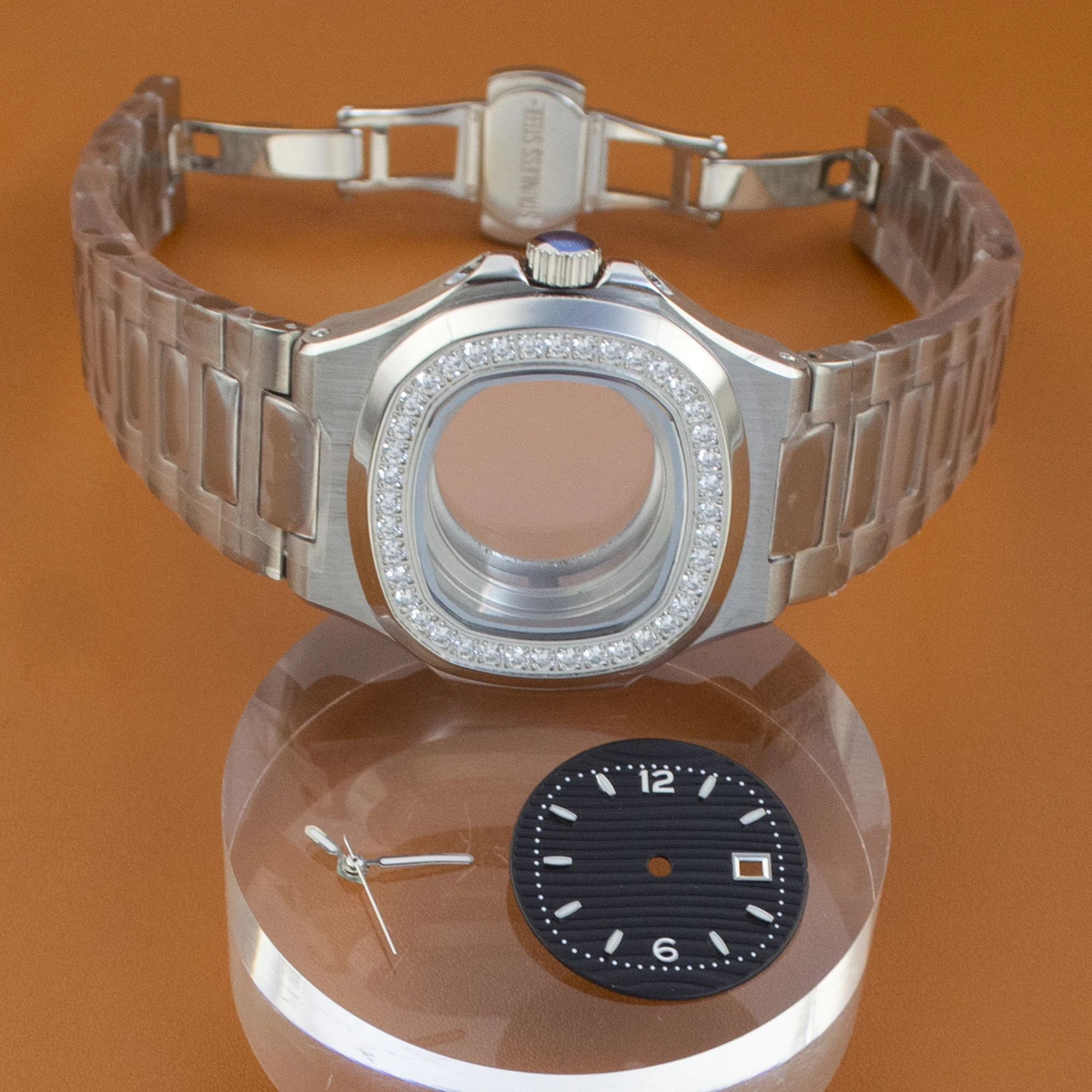 

Fit Nautilus Diamond Watch Case Strap Sapphire Glass for NH05 NH06 Movement Waterproof 316L Stainless Steel Lady Watch Parts