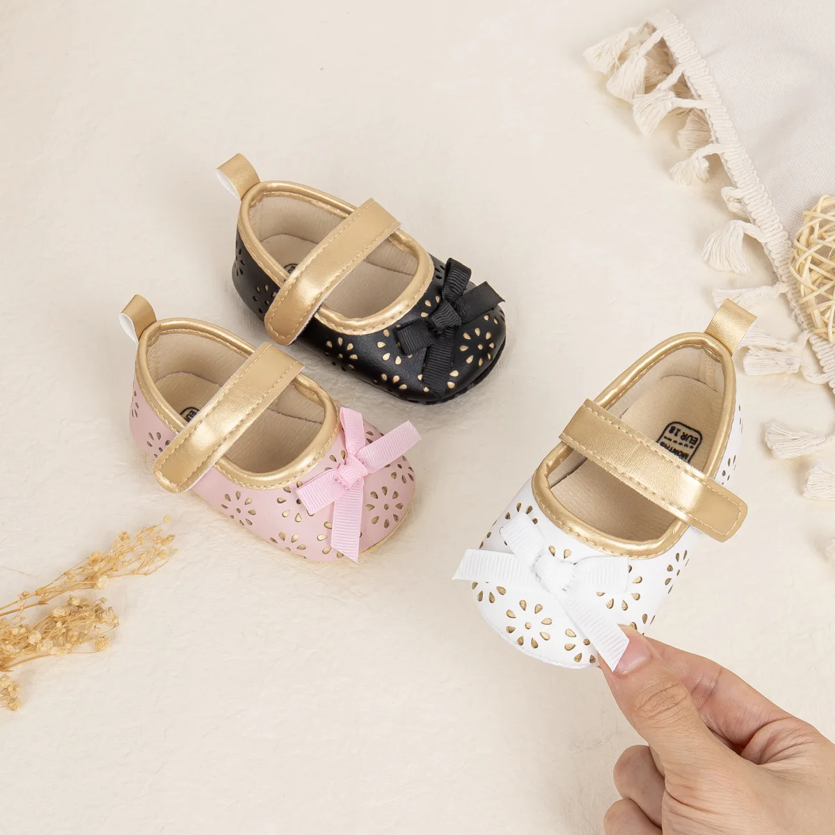 

Spring and Autumn 0-12 Months Bow Baby Princess Shoes Learning Steps Soft soled Baby Shoes Baby Shoes