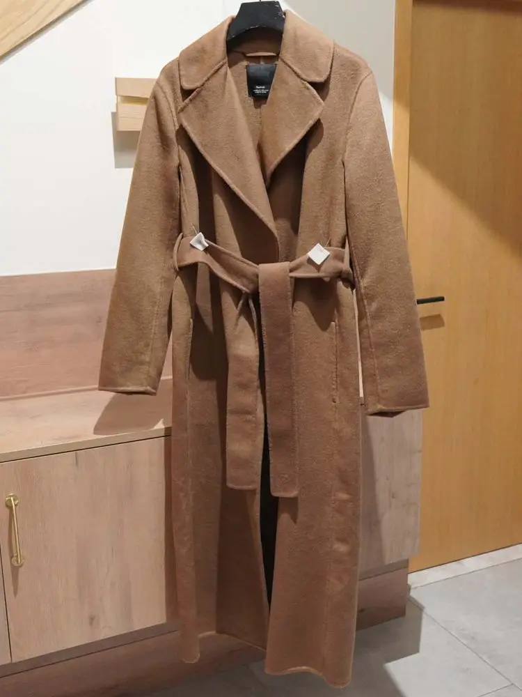 

Pure Color Double-Faced Woolen Coat with Belt And Turn-down Collar Long Commuter Sle Women's Jaet in White Simple Design