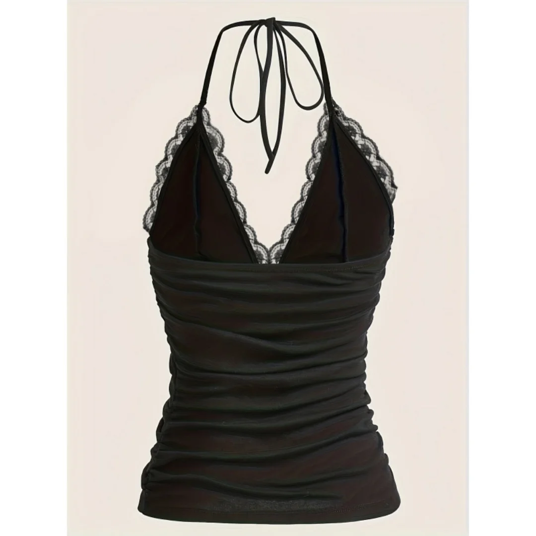 캐주얼한 여름 의상을 위한 플로위 플리츠 디테일과 정교한 레이스 패치워크가 있는 세련된 솔리드 컬러 브이넥 캐미솔