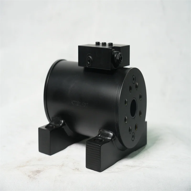 

Small Hydraulic Swing Cylinder L20-8.2-M-FT-240-S1-0-H Hydraulic Rotary Actuators