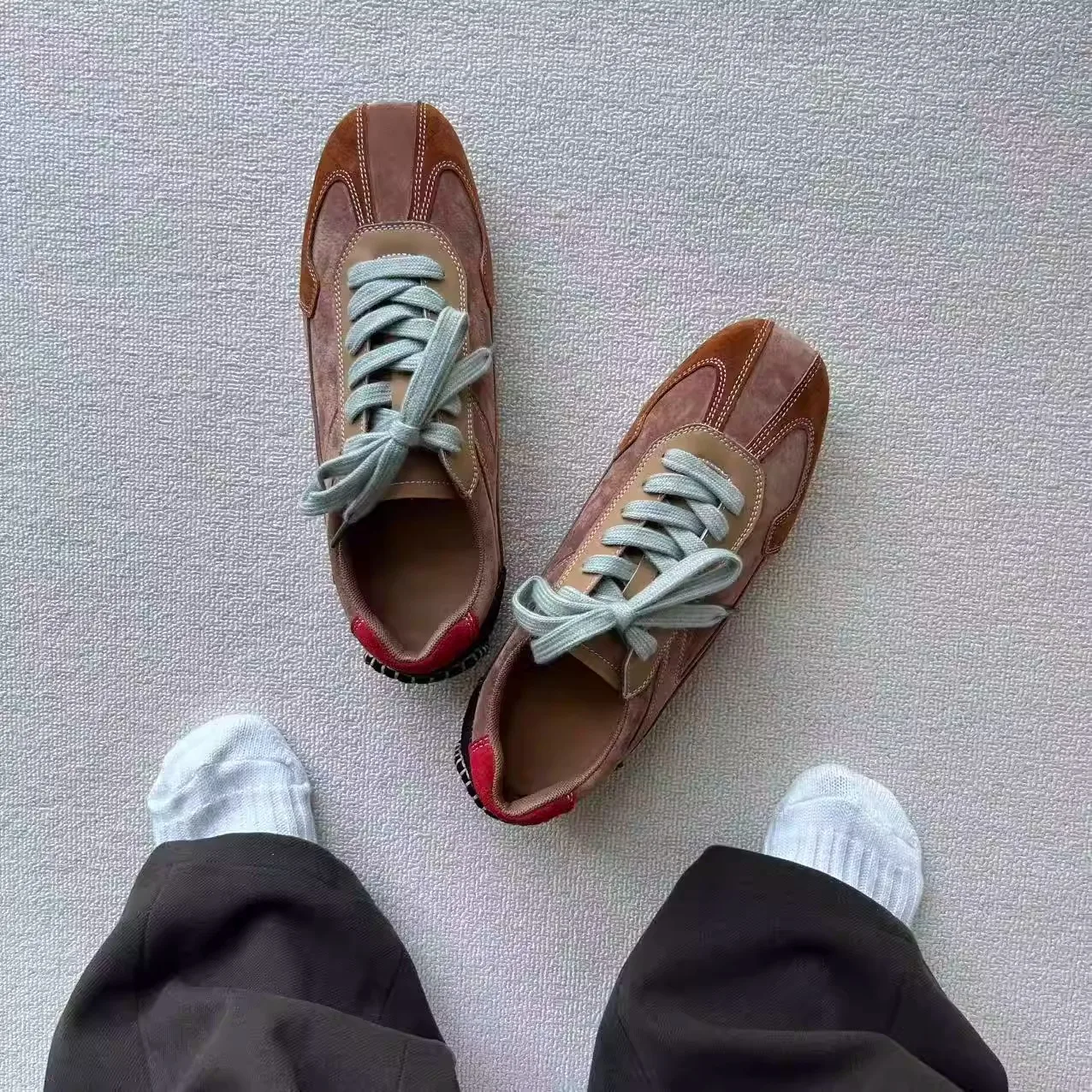 

Classic Round-Toe Casual Shoes: Deloitte Men's Versatile British-Style Fashionable Commuter Shoes