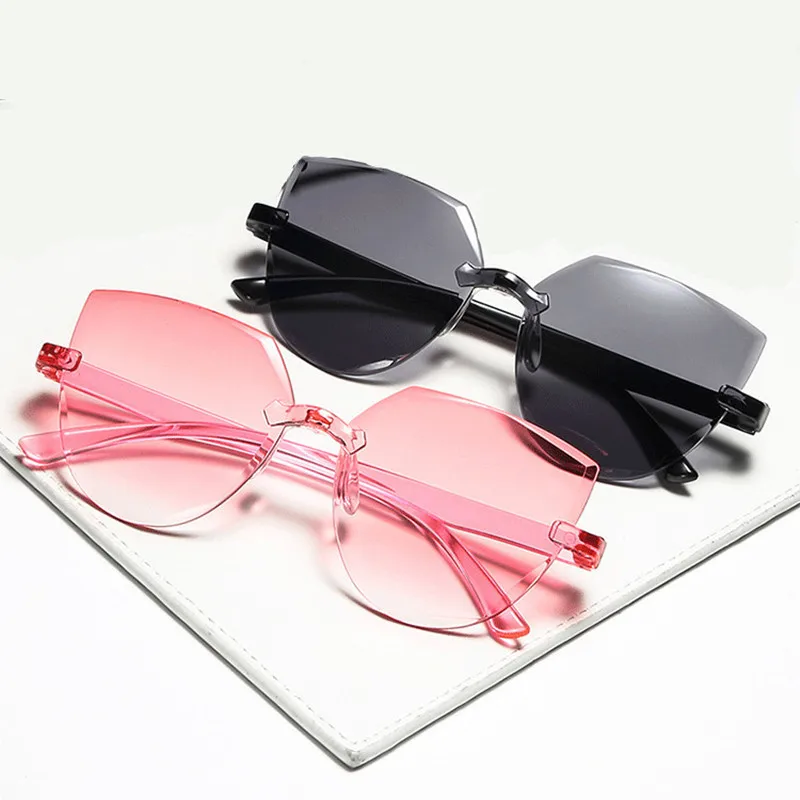 New Ladies Cat Ear Sunglasses Frameless Jelly Transparent Sunglasses Retro All-in-one Ocean Piece Candy Color Sunglasses