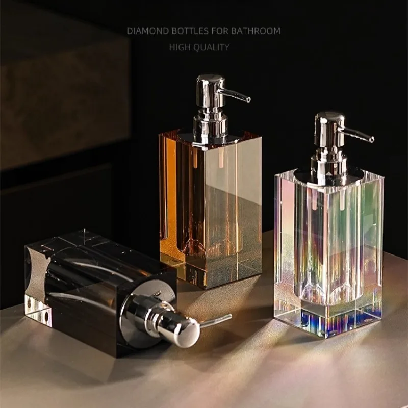 

Luxury Exquisite Crystal Lotion Bottle Bathroom Pump Soap Dispenser Household Shampoo Refill Bottle Crystal Glass Soap Dispenser
