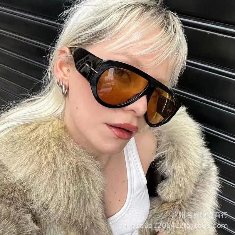 New Oversized Pilot Sunglasses Women Fashion Luxury Big Frame One Piece Gradient Sunglasses Retro Classic Thick Shades image 5