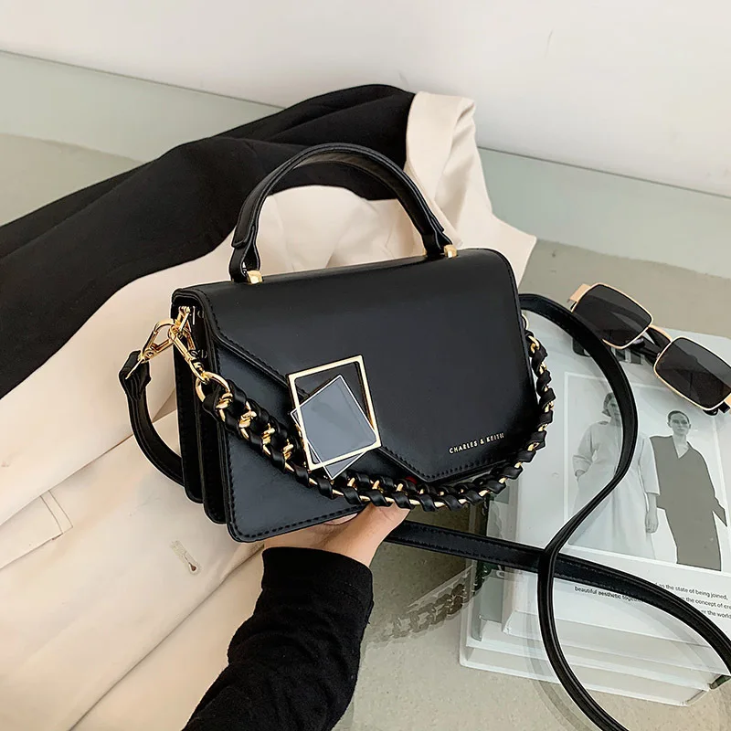 Niche Design Sense Fashionable Chain Shoulder Crossbody Bag Fashionable and Versatile Hand-Held Small Square Bag
