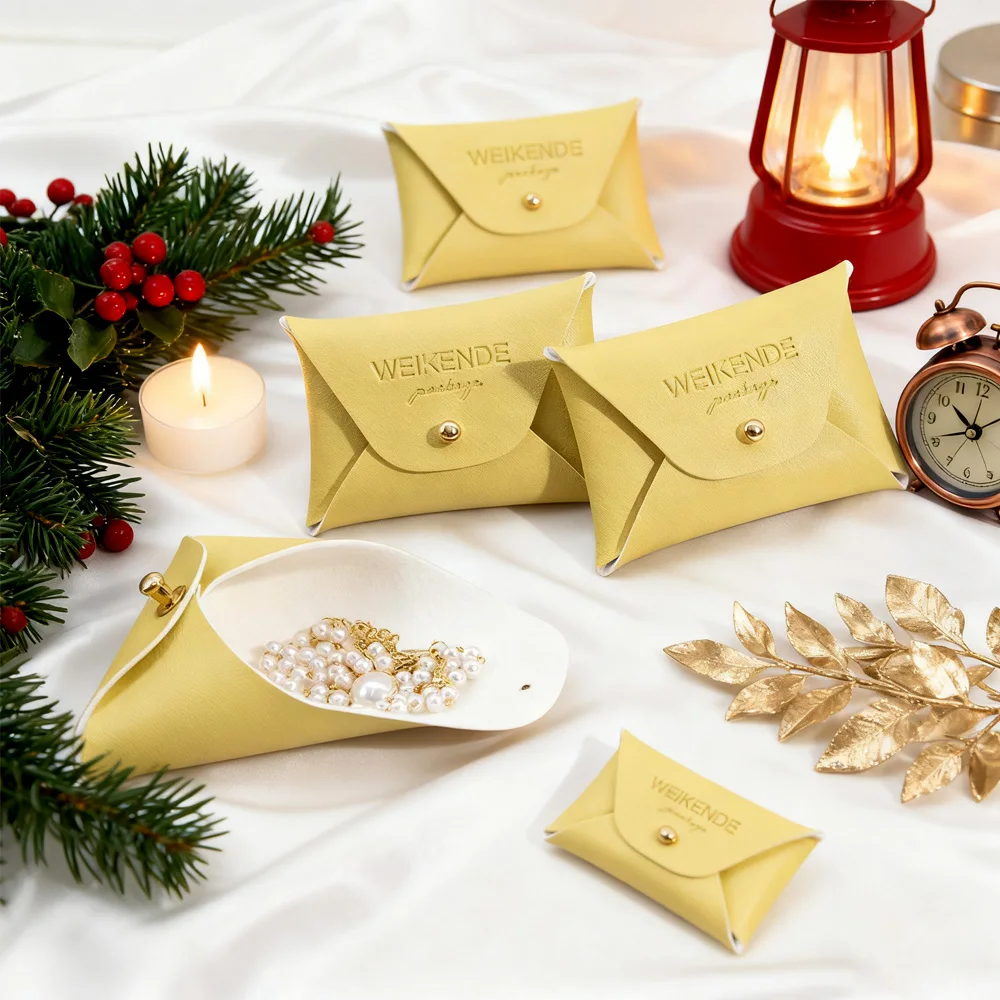 

Маленький чехол для ювелирных изделий из искусственной кожи с логотипом на заказ, сумка для упаковки свадебных подарков для серег, колец, модная коробка-органайзер для путешествий