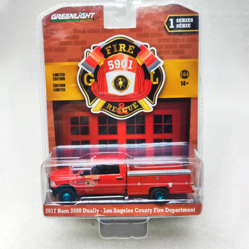 

Greenlight масштаб 1:64, 2017 Ram 3500, двойной зеленый автомобиль, модель автомобиля из сплава, статическая коллекция, украшенные праздничные подарки, игрушки