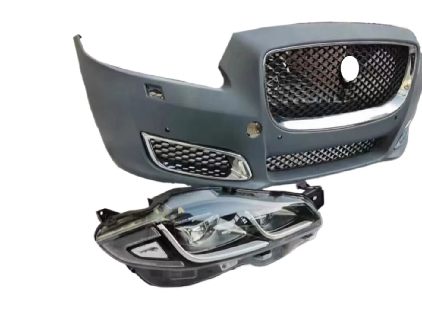 

High Quality Body Kit for XJL Upgrade Version Car Bumper and LED Headlights
