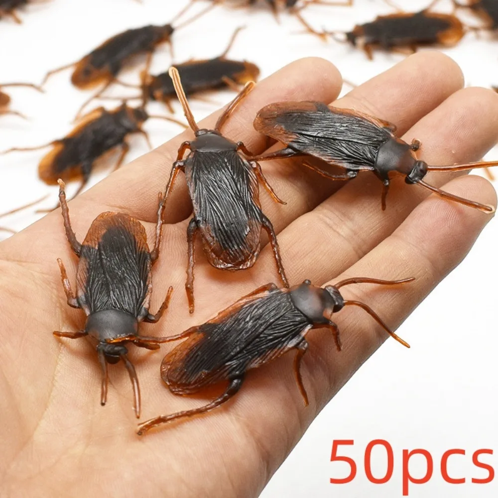

50pcs Lifelike Simulation Cockroach Bug Roaches Realistic Fake Cockroach Trick Funny Cockroach Prank April Fool's Day