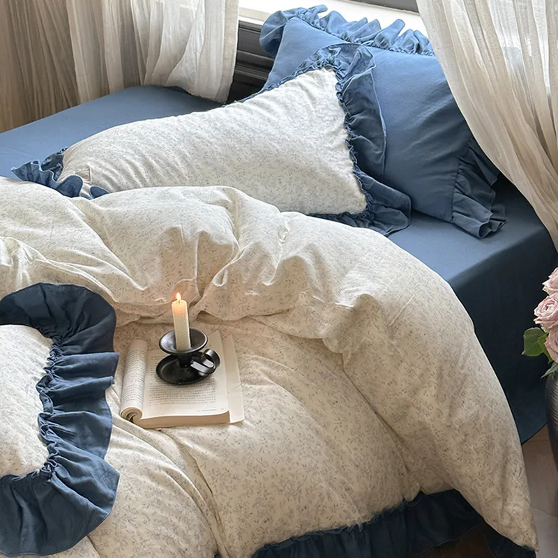 

Customizable micro-blue, French romantic simple floral double four-piece set