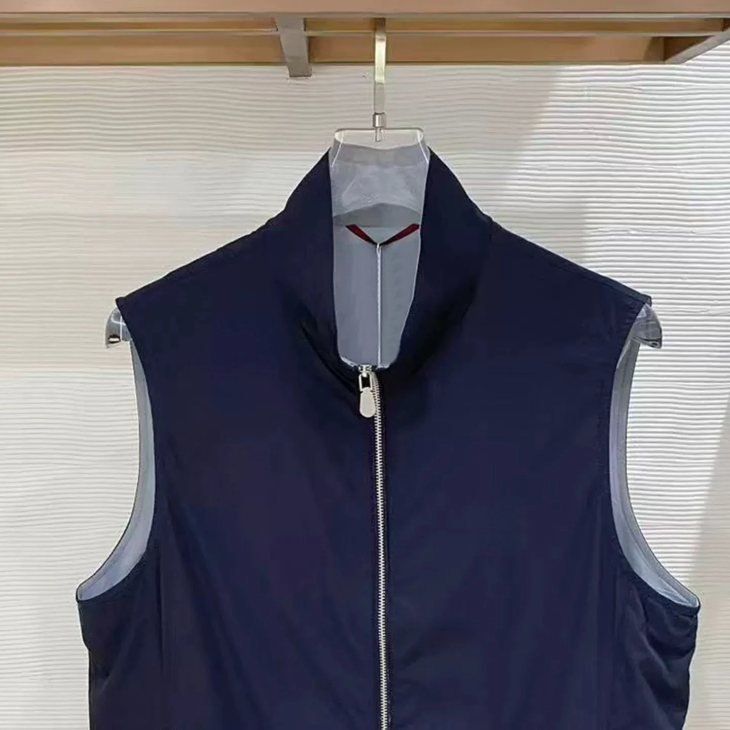 Italian BC old money style spring and summer embroidery business windproof stand-up collar vest sleeveless vest