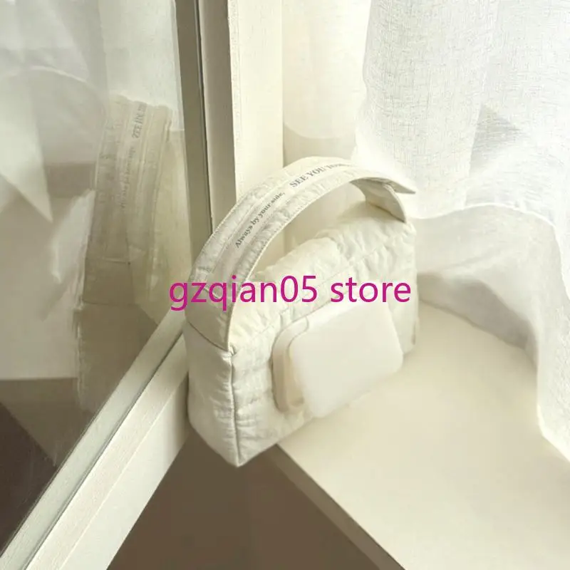 N7ME 세련된 유모차 물티슈 파우치 여행용 필수 재사용 가능한 면 보관 가방 케어 액세서리