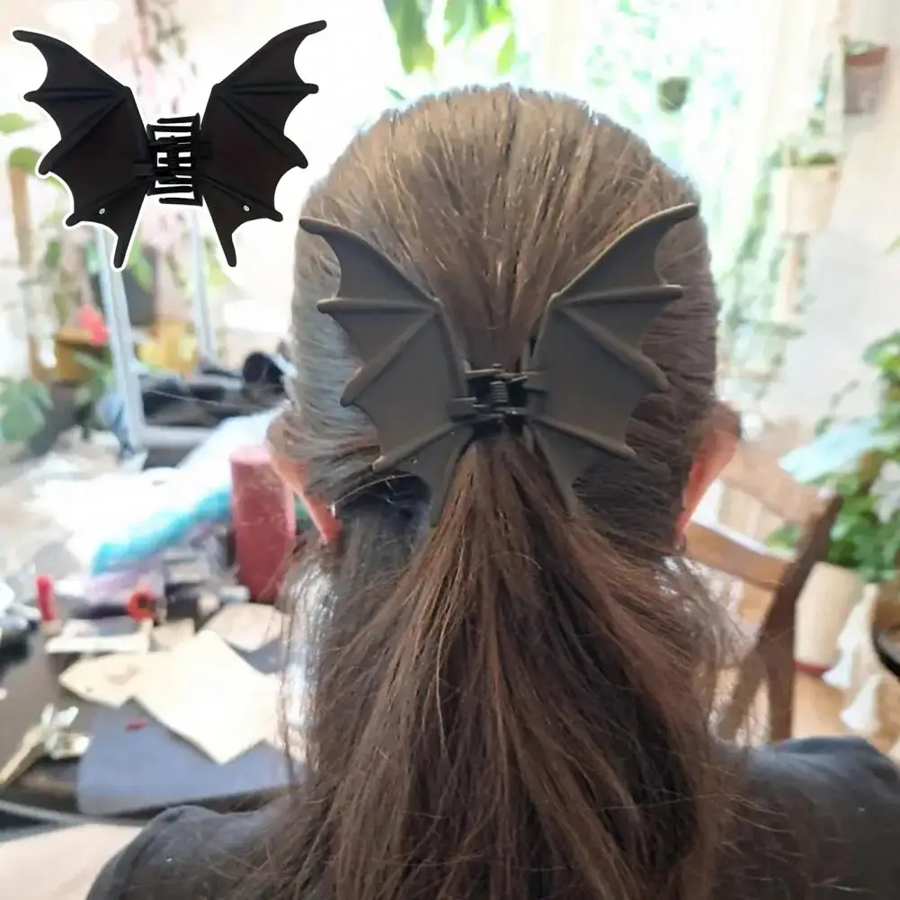 Women Hair Clip Halloween Bat Shape Shark Hair Claw Anti-slip Teeth Metal Grabbing Clips Hair Accessory Halloween Metal Hairpin