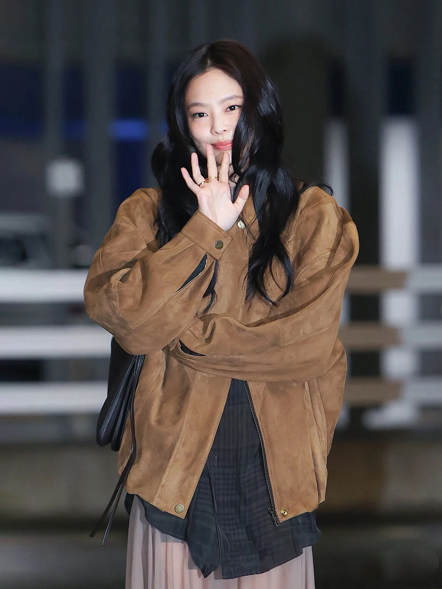 أميواي جيني الأمريكية الرجعية التلبيب سستة ort Jaet المرأة الجلد المدبوغ المخملية القرد معطف لون نقي التخسيس السيدات ملابس خارجية #3