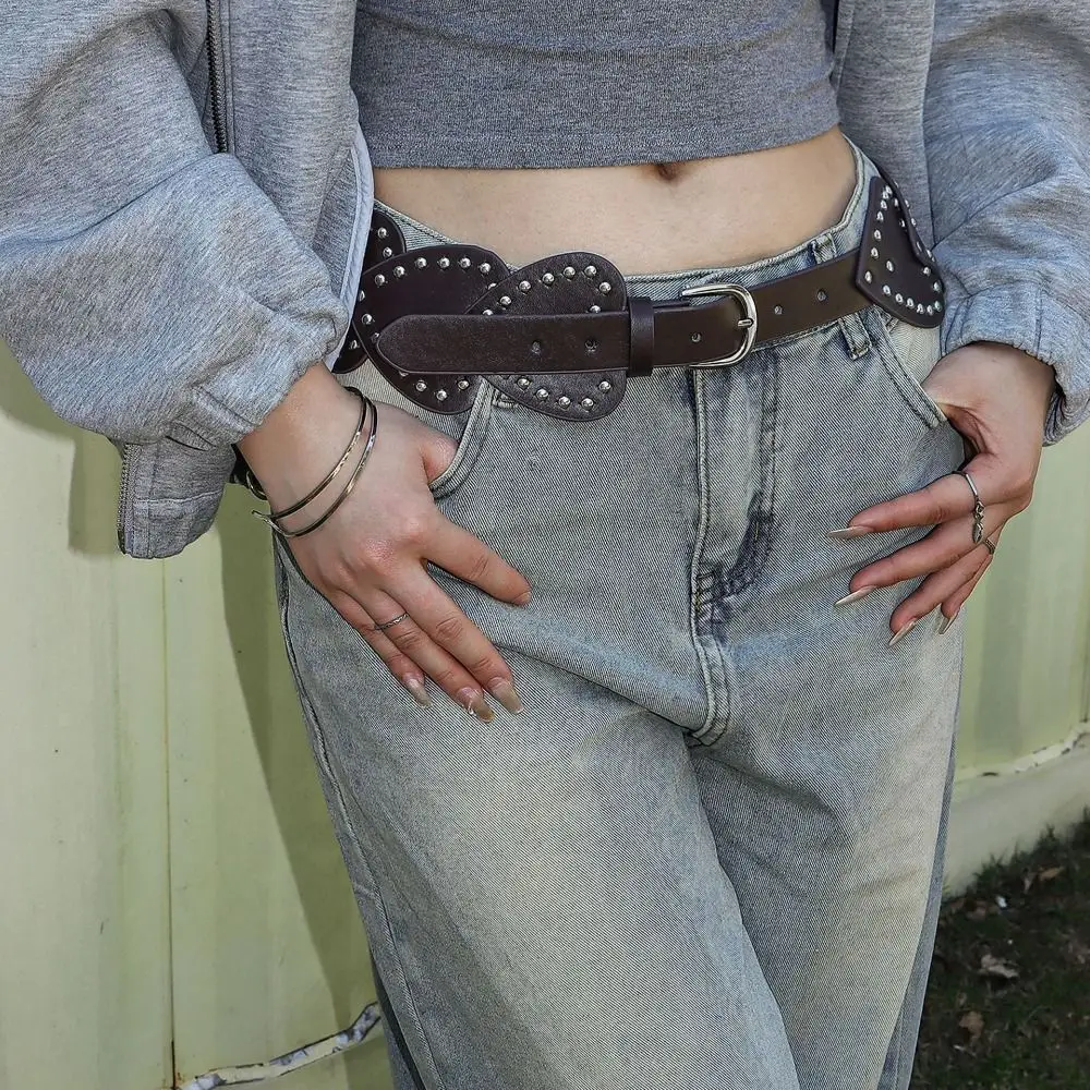 Novo couro do plutônio amor rebite cinto agulha fivela cinto de cintura ajustável design coração estilo gótico vestido cinto feminino