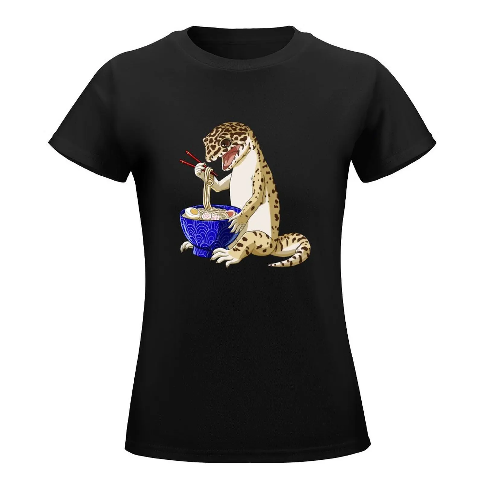 Leopard Gecko eats Japanese Ramen Noodles T-Shirt anime clothes funny t-shirts for Women graphic tees funny