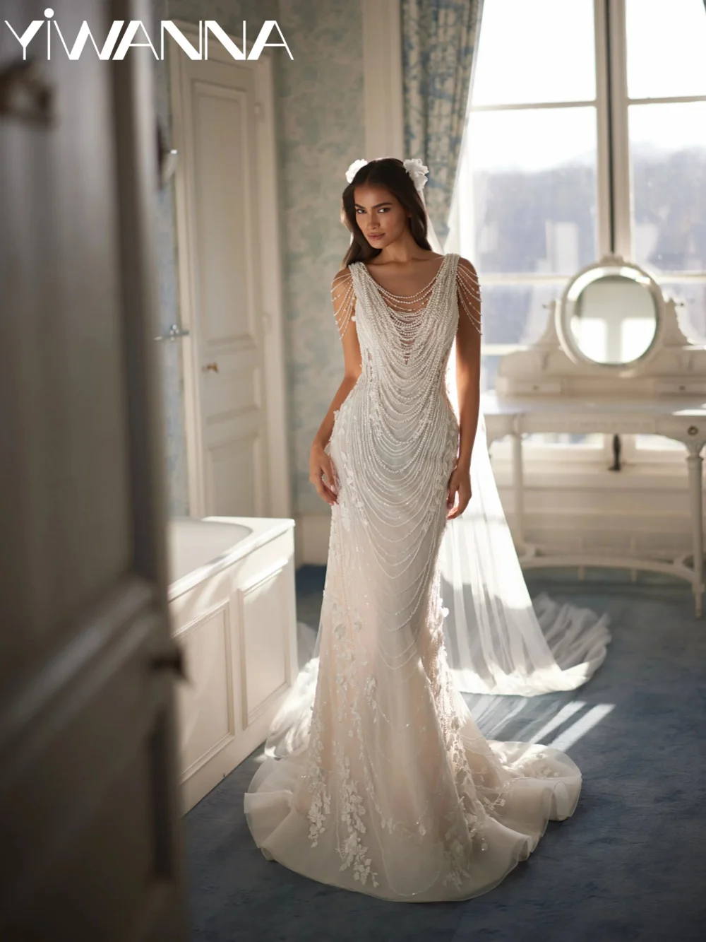 

Gorgeous Pearls Mermaid Wedding Dress Glamorous Lace Appliques Bridal Gown Customized Glitter Sleeveless Dresses For Bride