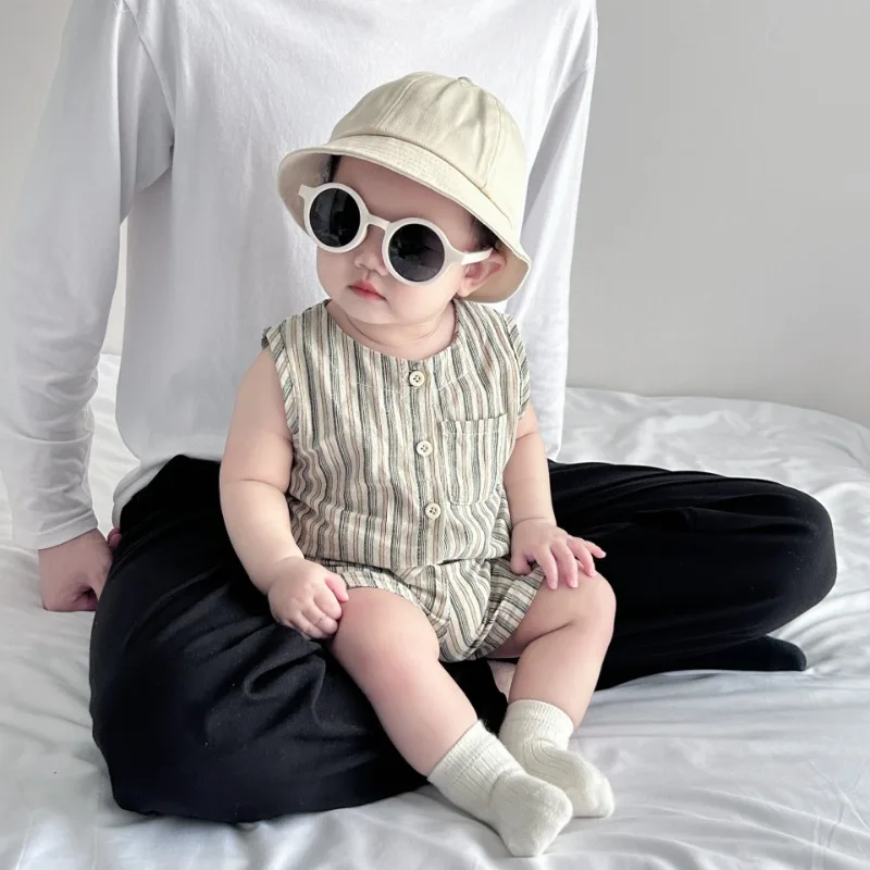 

Pure Cotton Set for Infants and Young Children 2024 New Handsome Trendy Tank Top Shorts Men's Baby Elegant Stripe Two Piece Set