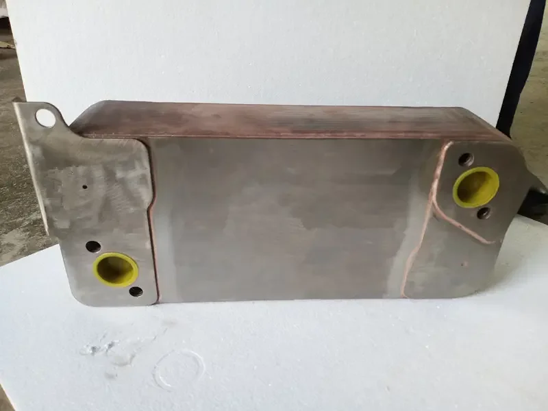 Factory Directly Supplier Oil Cooler 2266198 for  Truck