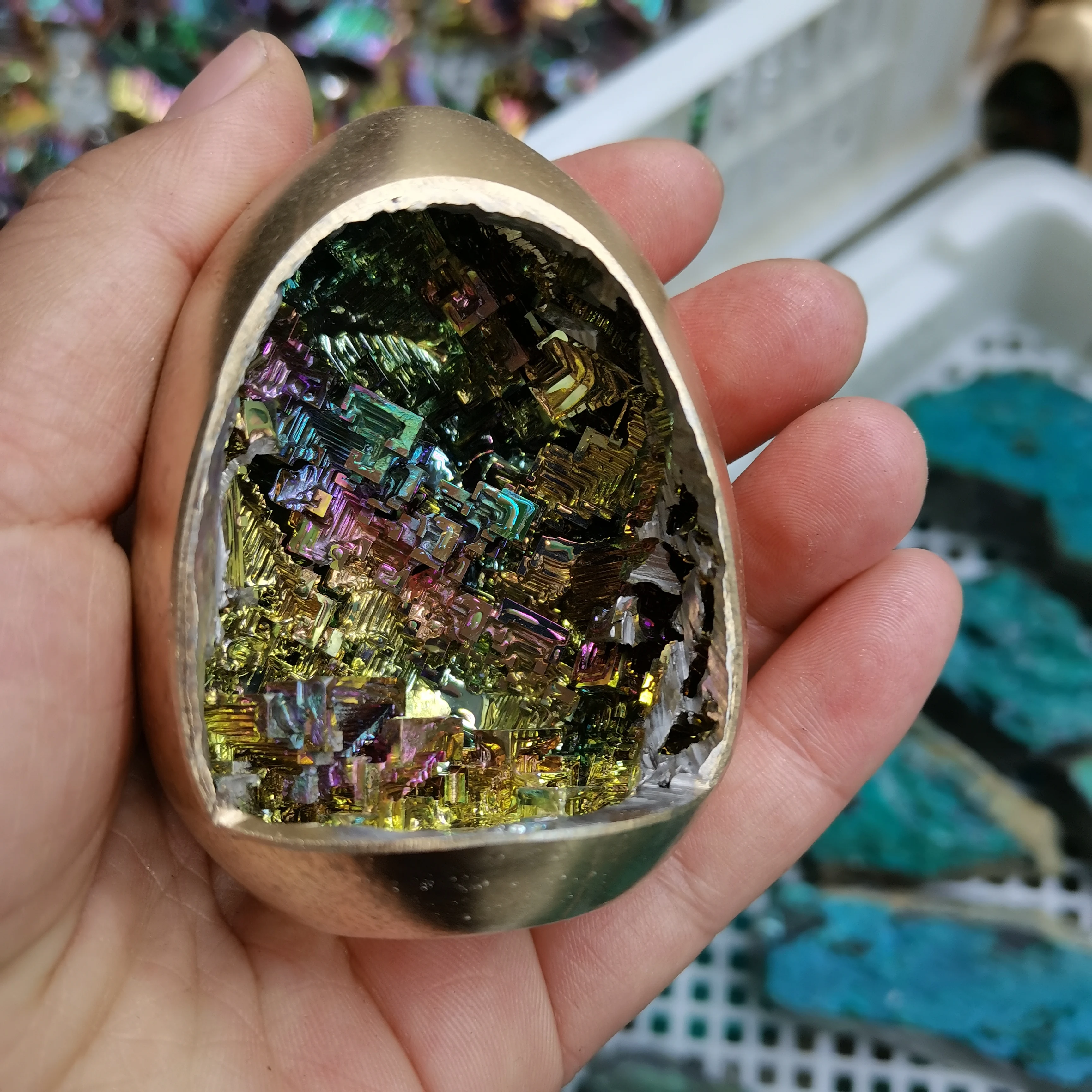 

Rare Beautiful Mineral Specimen Bismuth egg Crystal Iridescent Minerals Rocks Home furnishing articles 1pcs