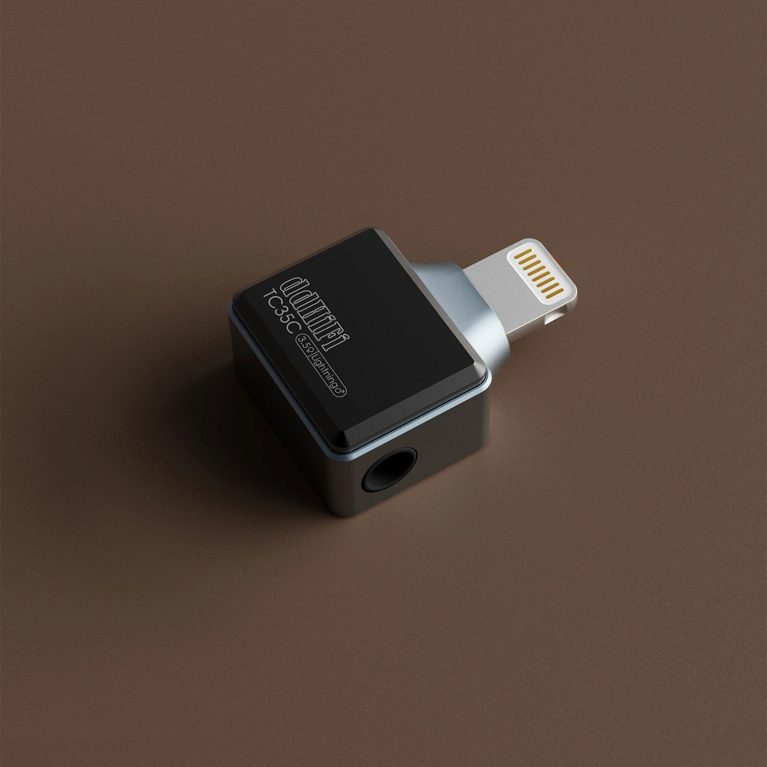 Hi-FiコンバーターTc35c,3.5mm,プラグ付き,アルミニウム合金,iphone,ipad,ipod用のT字型otgプラグ付きアダプタ