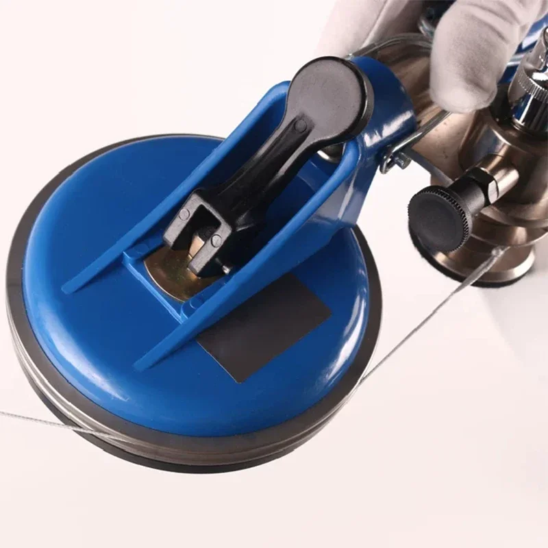 

Car windshield disassembly winch, specially made cutting wire, single-person operation tool for car windshields.