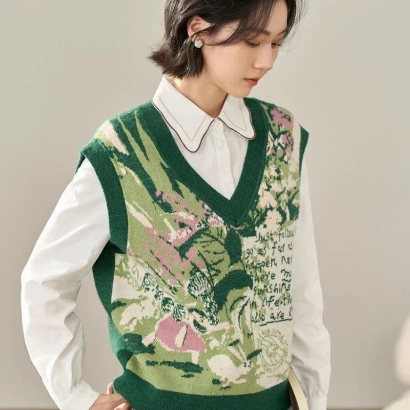 College Style Jacquard Knitted Vest for Women Green V-Neck, Fashionable, Loose, Cartoon, Layered Sweater, Spring and Autumn, New