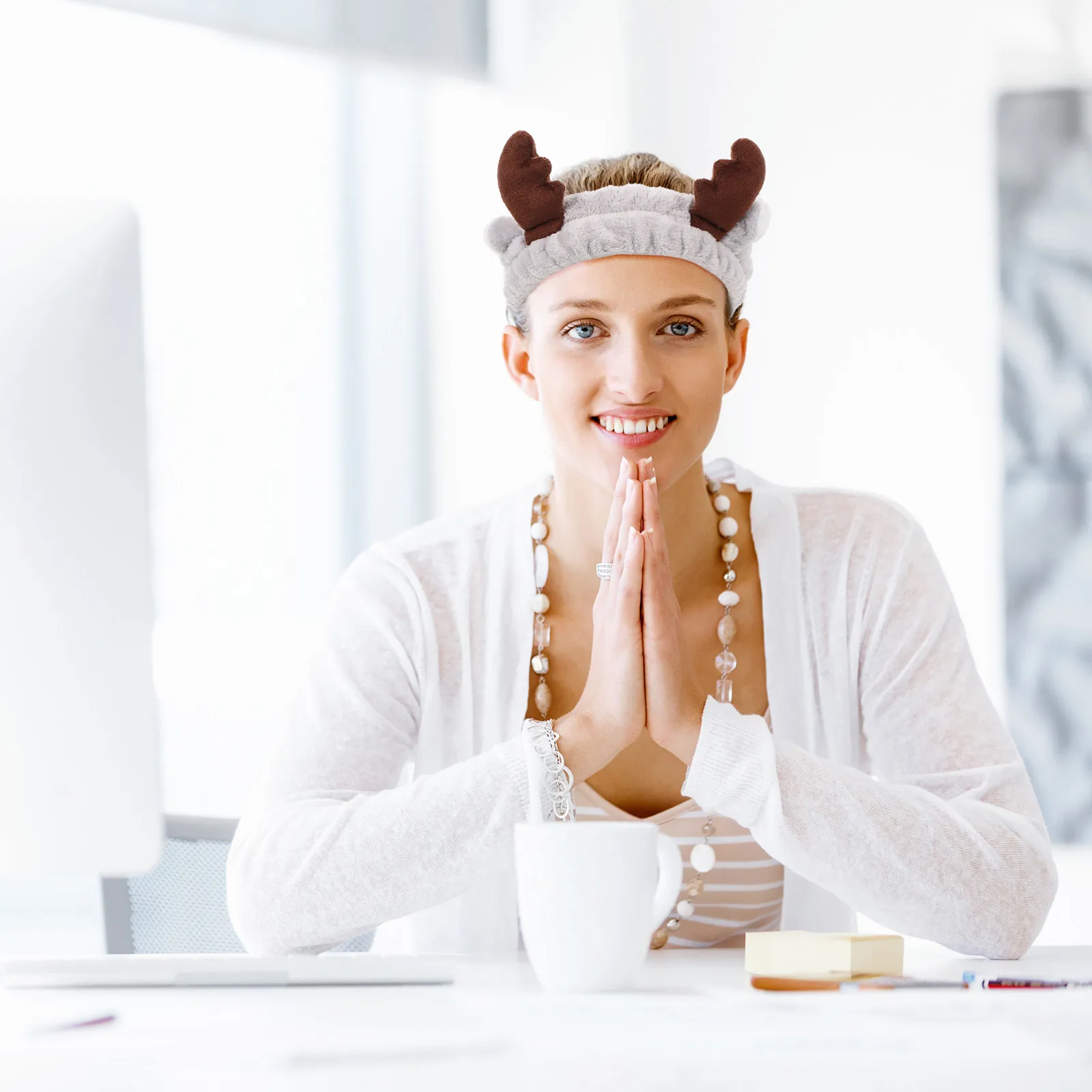 Conjunto de 3 Faixas de Cabelo com Design de Chifre de Veado, Elásticas e Amigas da Pele, Ideais para Banho, Limpeza Facial e Remoção de Maquiagem