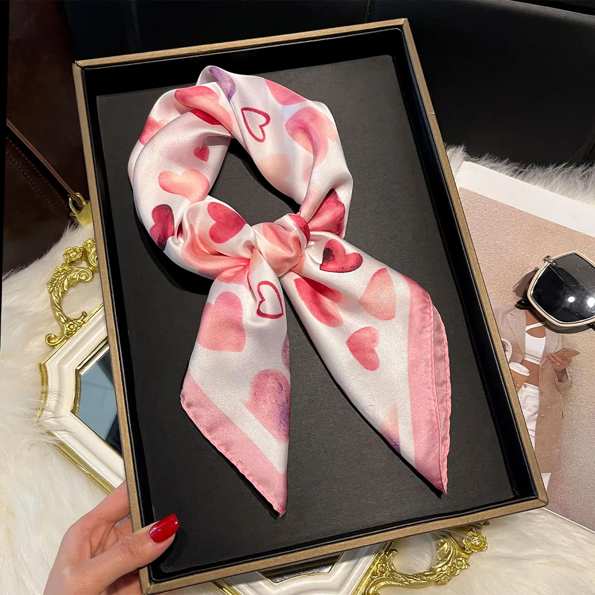 

70*70 женский летний роскошный модный шелковый шарф в богемном стиле, мягкая повязка для волос, шейный платок, галстук, женская повязка на голову, платок, 2021, повседневная