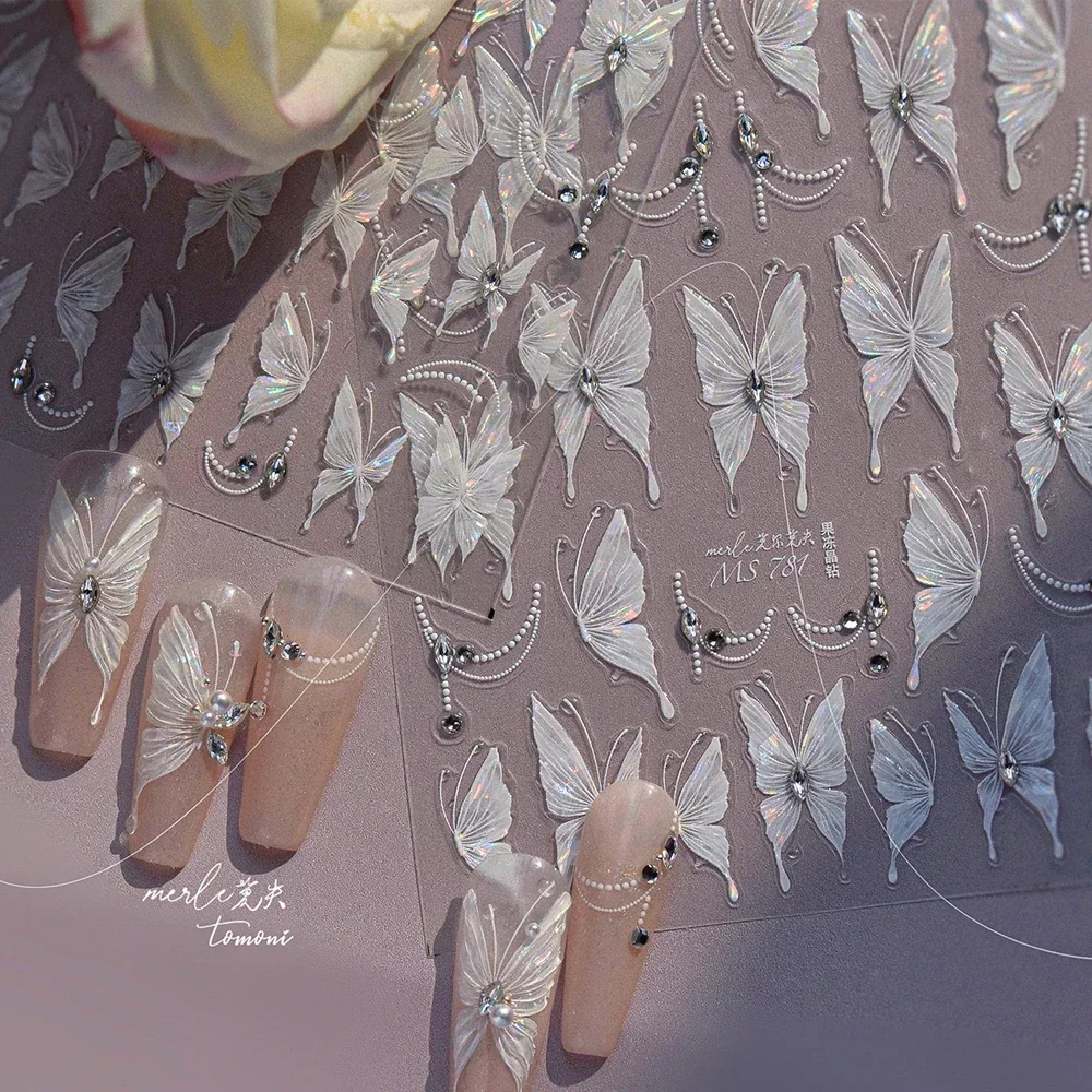 สติกเกอร์ติดเล็บลายดอกไม้ผีเสื้อสีขาวไล่ระดับสีชมพู ประดับดาวระยิบระยับ สไตล์ชิค ลายกลีบดอกไม้ 5D แบบนิ่ม ติดง่าย สำหรับตกแต่งเล็บ