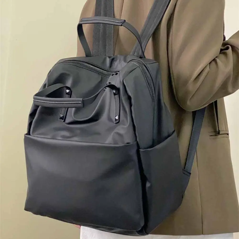 Black Lightweight Computer Bag Korean Style Large Capacity Nylon Shoulder Bag Tote Bag Solid Color Waterproof Travel Backpack