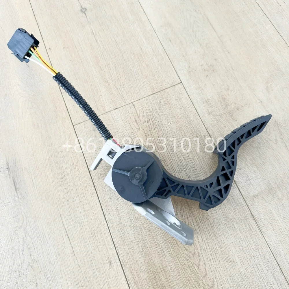 84557587 5-adriges elektronisches Gaspedal für Volvo-Lkw – Detail 2