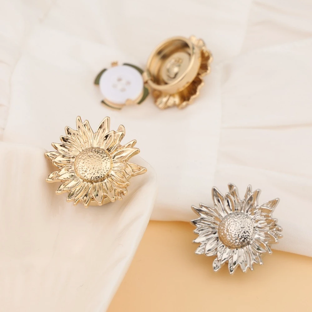 A Pair Metal Turtle Rhinestone Button Covers Clip on Shirt Cufflinks Decorative Snap Cover DIY Clothing Accessories