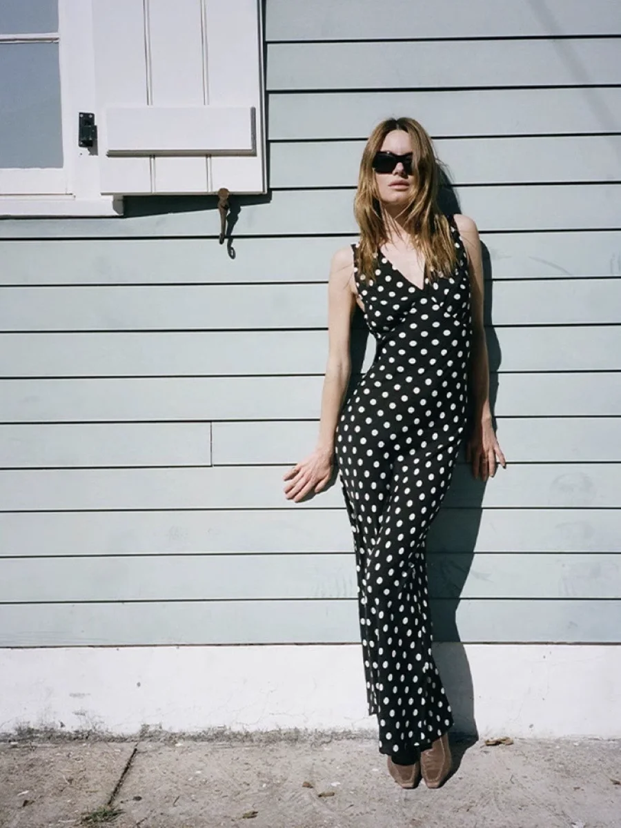 

Dot Print Female 100% Silk Black Long Dress 2025 New V-Neck Sleeveless Holiday Ladies Robe