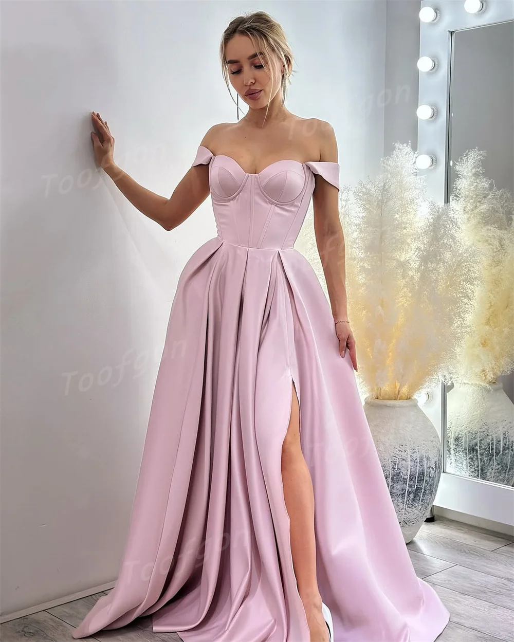 Toofgon chérie rose clair robes de soirée personnalisé a-ligne Satin haute fente formelle robes de bal Corset Occasion spéciale robe