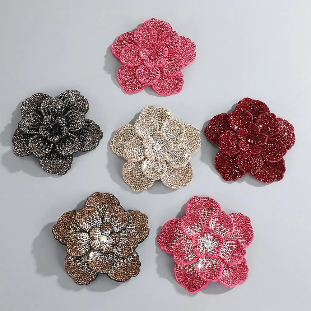 Dreidimensionale Kamelie Strass-Blumenapplikationen DIY Handwerk Nähzubehör Verzierung Blumenbrosche Stoffe Funkelnd – Detail 9