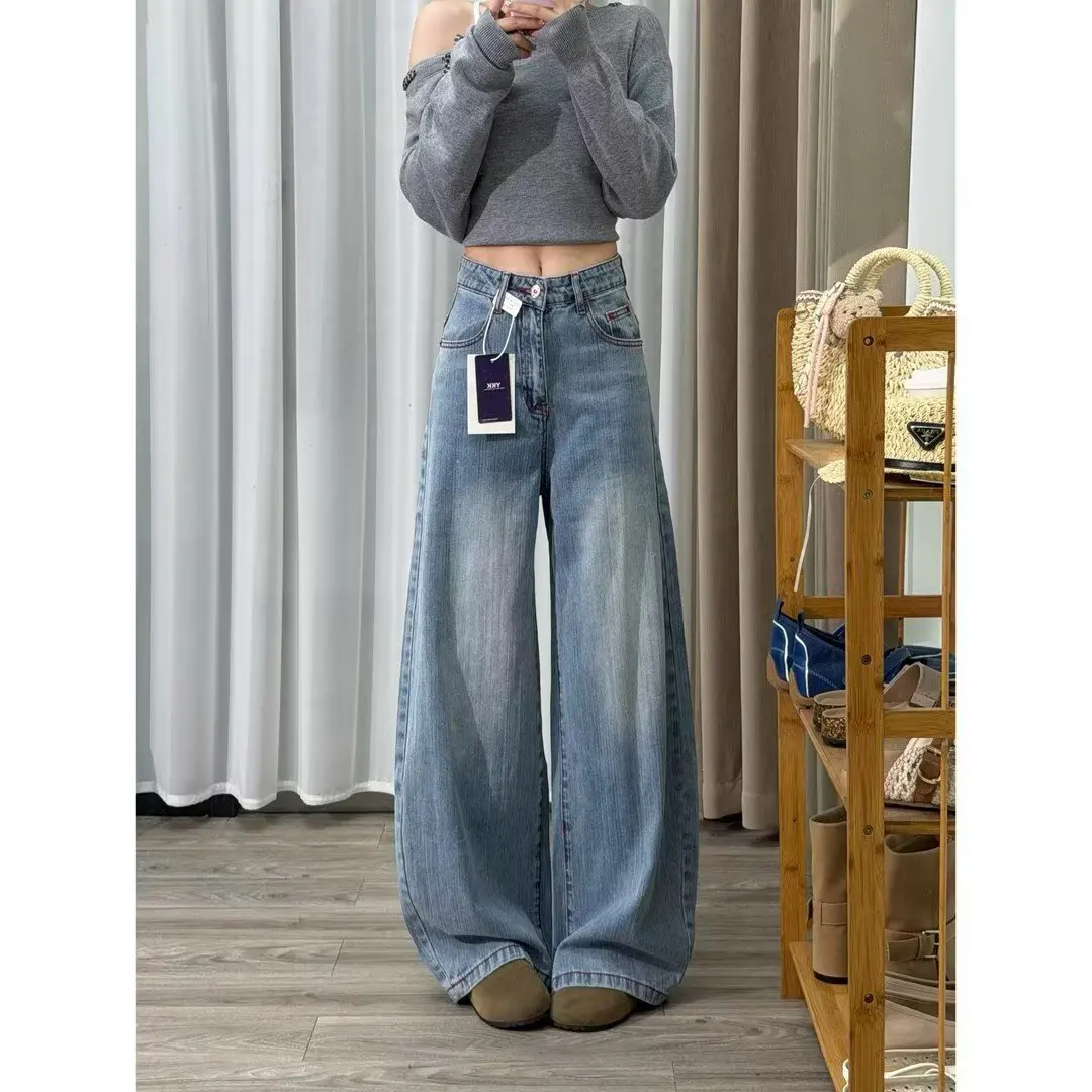 Light Wash Wide Leg Denim Jeans Women's Loose Drapey Slimming for Pear Shaped Body Straight Cut Pants Autumn 2026 New Style